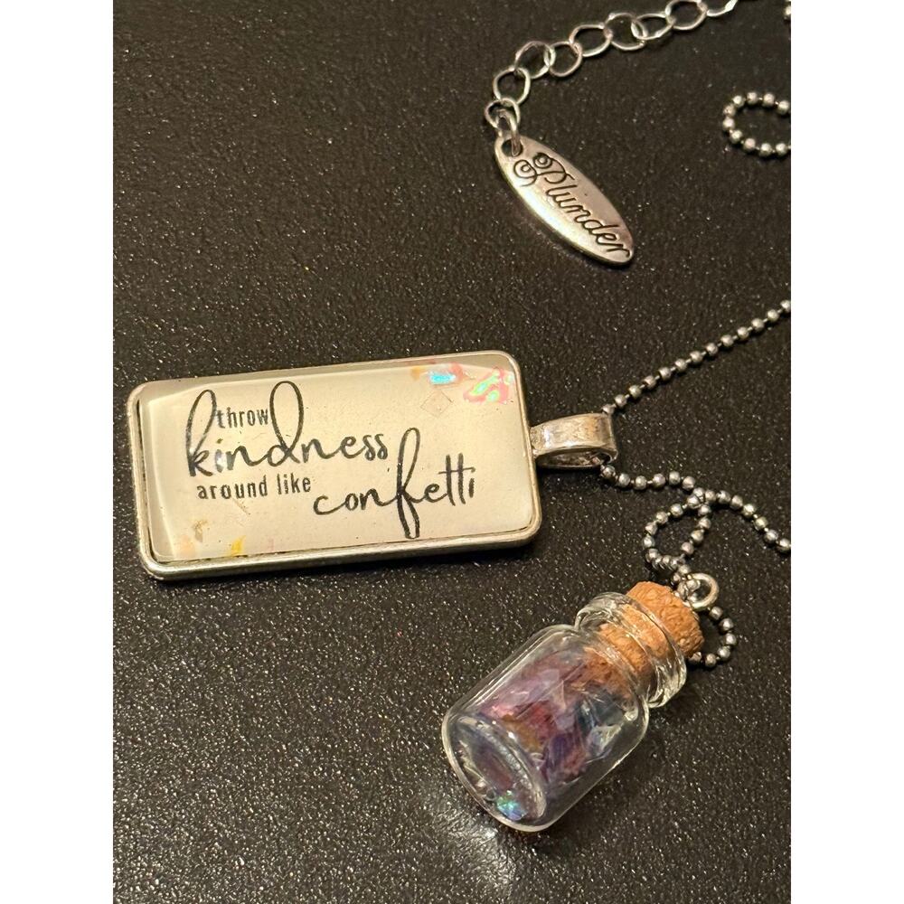 NWT Plunder Inspirational Necklace Throw Kindness Around Like Confetti Charm